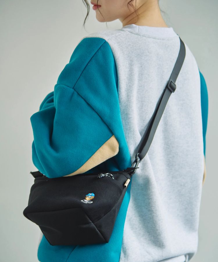 go slow caravan(ゴースローキャラバン) |DUCKSTER/ダックスター 舟形ミニショルダー