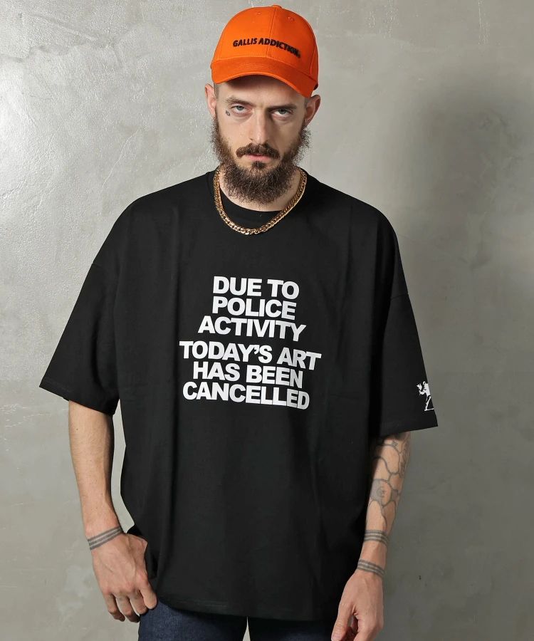 GALLIS ADDCTION×BRANDALISED】- Banksy BACK FUCK-ART TEE 最大15%OFFクーポン ジャケット バンクシー ストリート系 バンド addiction gallis その他