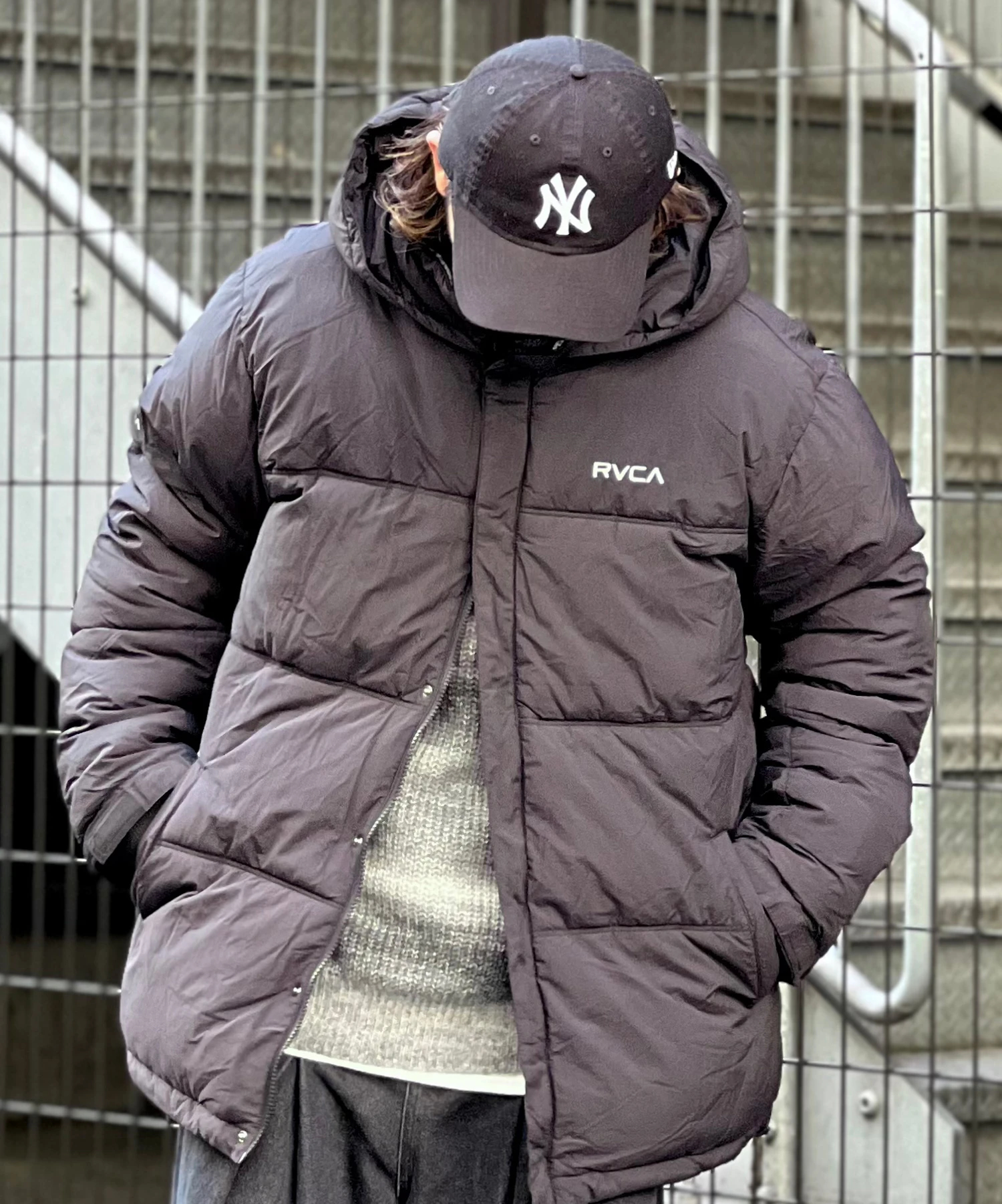 RVCA / ルーカ VISOR HOODED PUFFER｜ファッション通販 SANKO BAZAAR