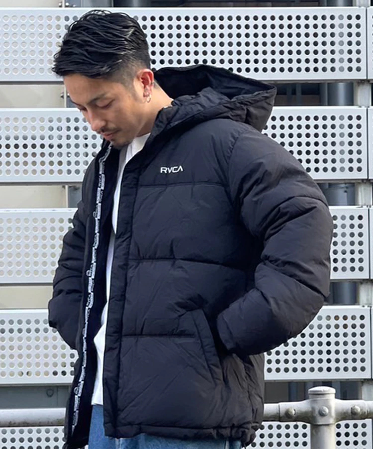 素材新品 RVCA ルーカ XL バイザー フーディー パファー 中綿 ...