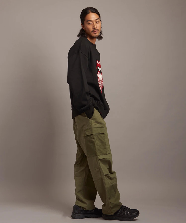 STONE  ブラック スウェット Stone Island コンパスバッジ スウェットシャツ | ブラック