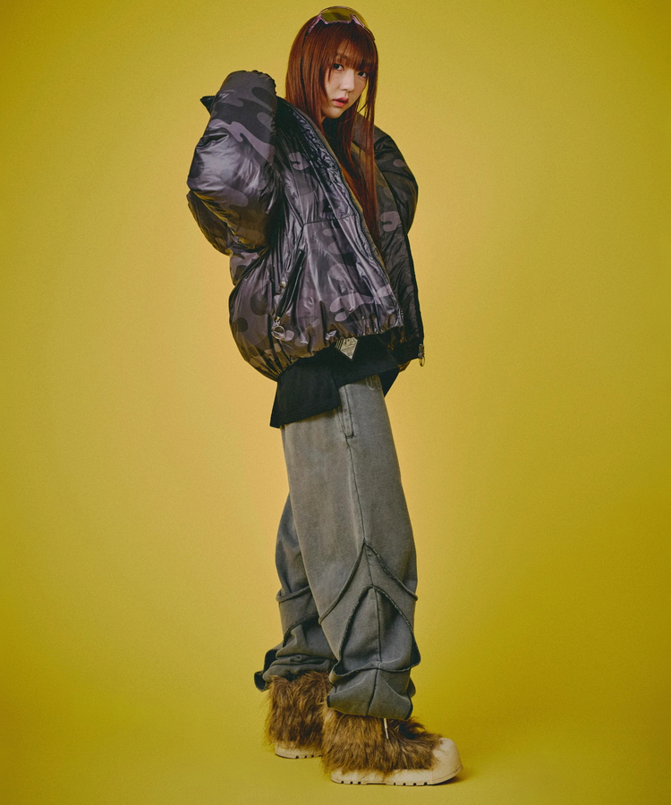 JACKROSE(ジャックローズ) |GALFY/ガルフィー 穴の向こうにわんちゃんスウェット(MENS)