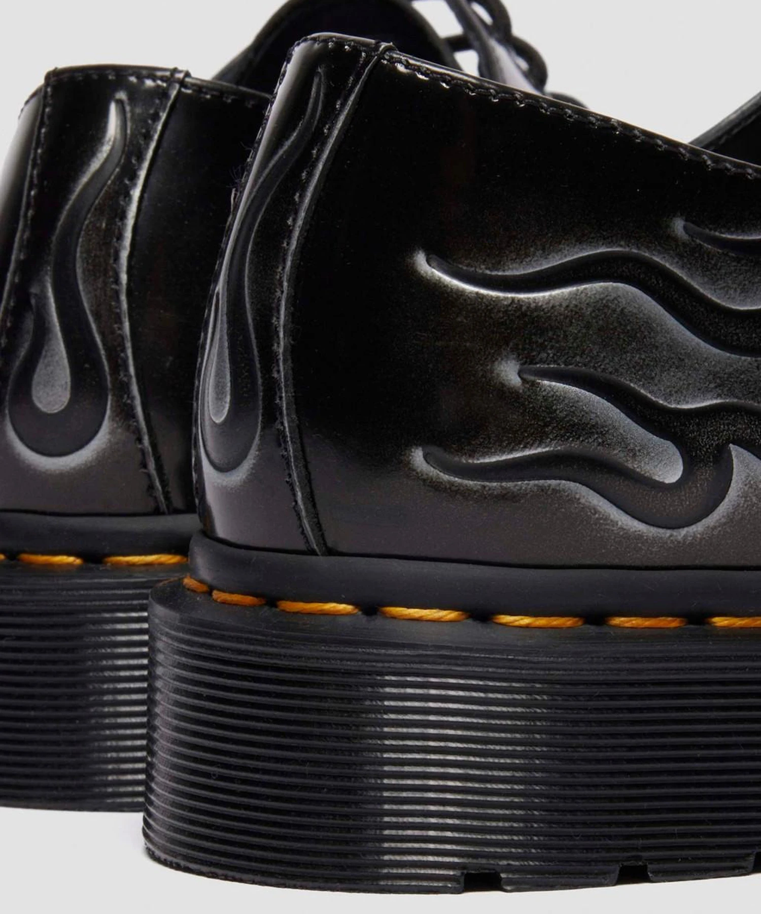 Dr. Martens/ドクターマーチン 1461 INFERNO 3-Eye Shoes SILVER