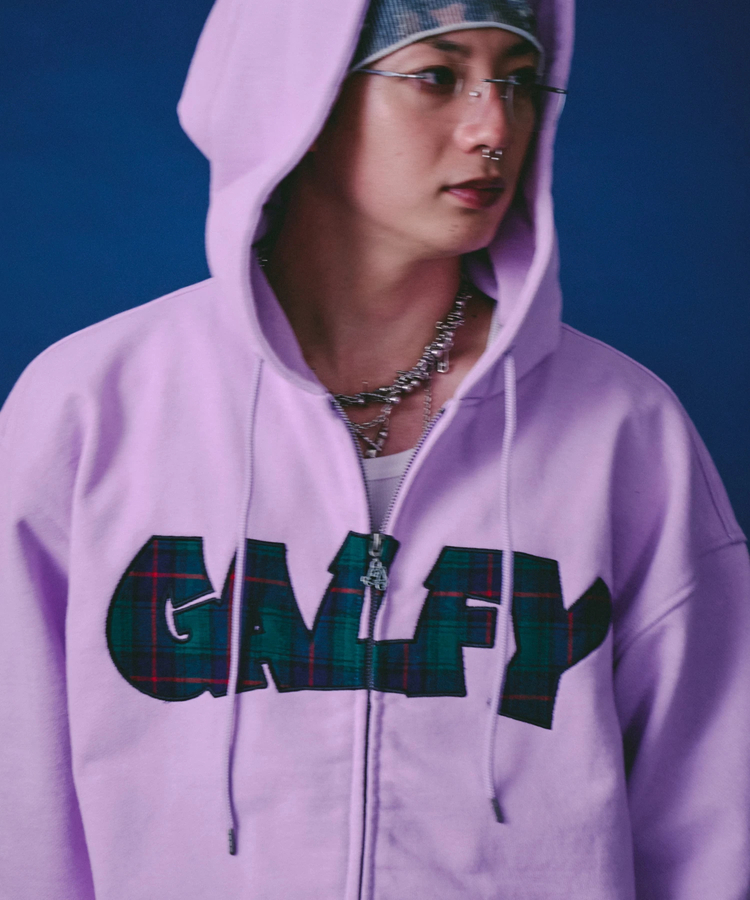GALFY/ガルフィー ばーばの切り貼りリメイクパーカー(MENS
