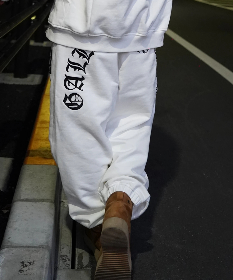 JACKROSE(ジャックローズ) |【GALFY×GALLIS ADDICTION】安心ロゴのスウェットパンツ(MENS)