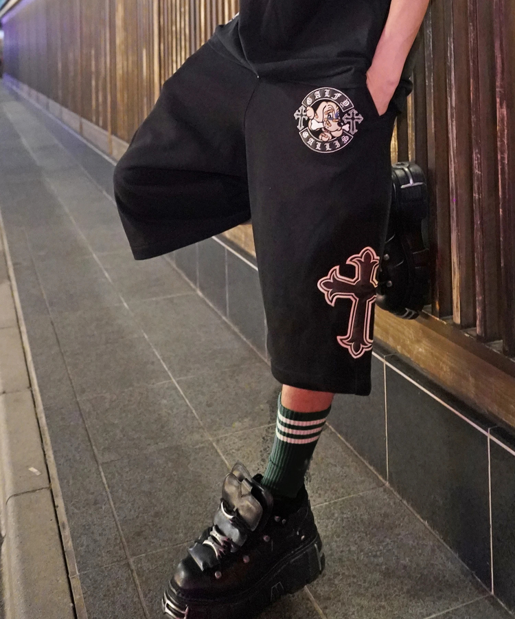 JACKROSE(ジャックローズ) |【GALFY×GALLIS ADDICTION】別注十字架わんわんハーフパンツ(MENS/WOMENS)