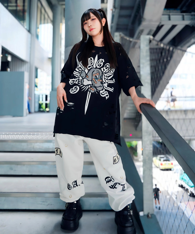JACKROSE(ジャックローズ) |【GALFY×GALLIS ADDICTION】チー牛Tee SSMENS)