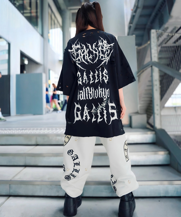 JACKROSE(ジャックローズ) |【GALFY×GALLIS ADDICTION】チー牛Tee SSMENS)