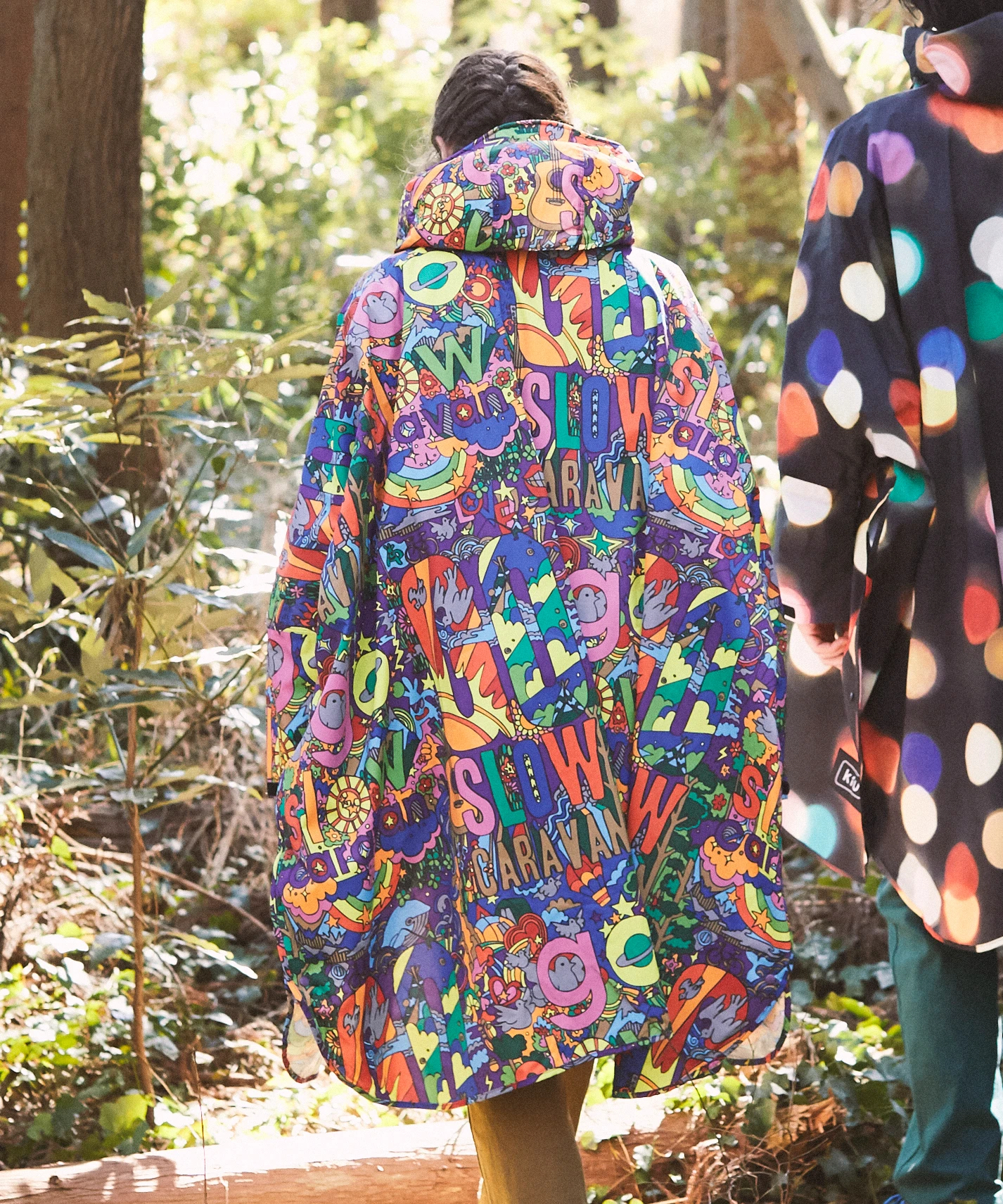 KiU×go slow caravan レインポンチョ サイケ 03_010.jpg