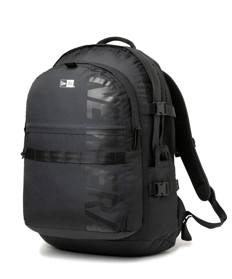 NEW ERA/ニューエラ Light Weight CARRIER PACK 35L｜ファッション通販