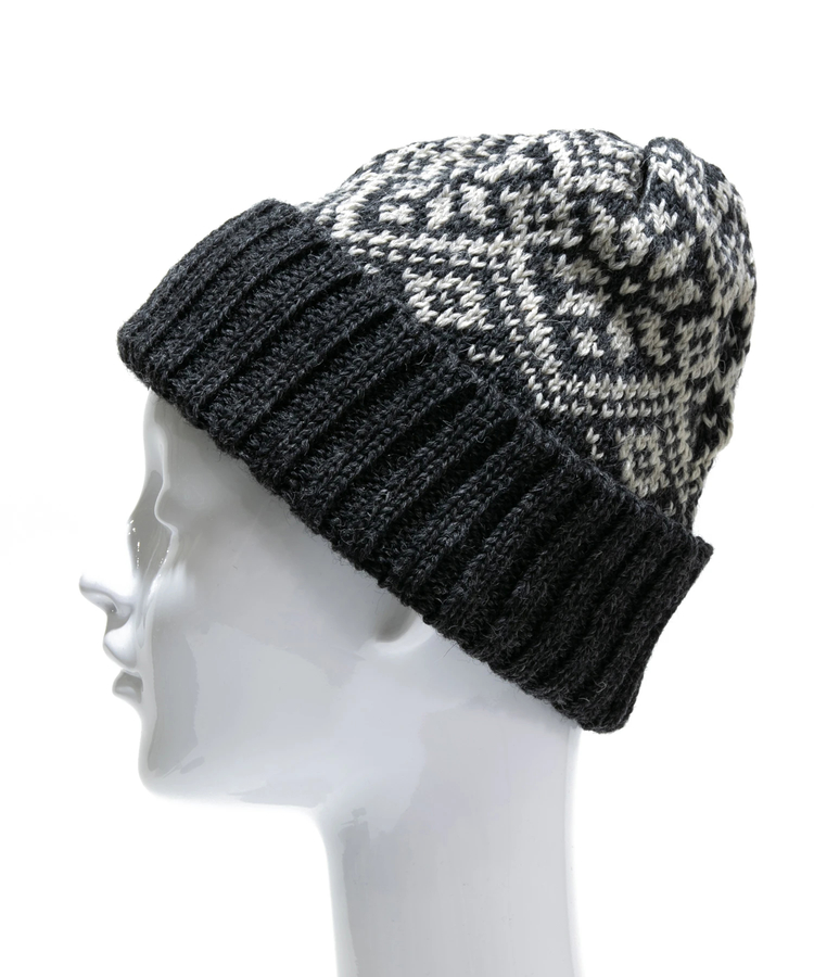 go slow caravan(ゴースローキャラバン) |【GSC別注】HIGHLAND2000/ハイランドトゥーサウザンド BW Snowflake Bobcap