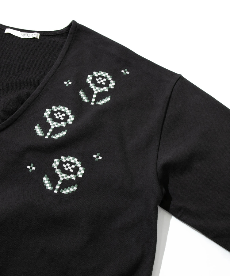 go slow caravan(ゴースローキャラバン) |NUEVO BLANCA/ヌエヴォブランカ モザイク刺繍Vネックプルオーバー (WOMENS)