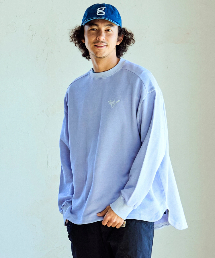 go slow caravan(ゴースローキャラバン) |UNIQUEインレイ ラウンドヘムプルオーバーPIGMENT DYE (MENS)