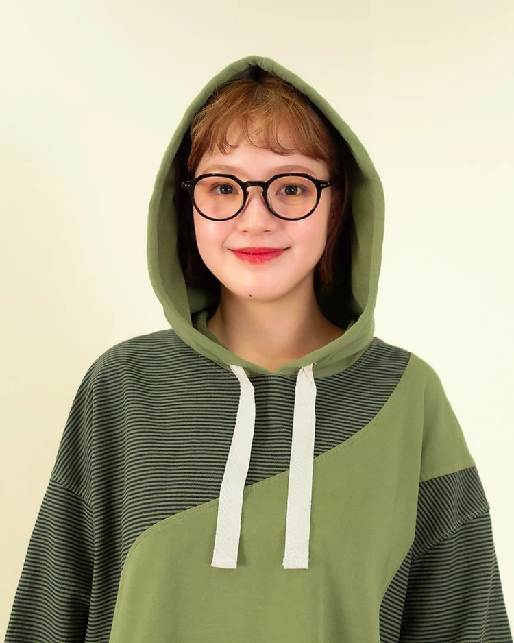 go slow caravan(ゴースローキャラバン) |mililopiulu/ミリロピュール ガーメントダイ切替フーディー (WOMENS)