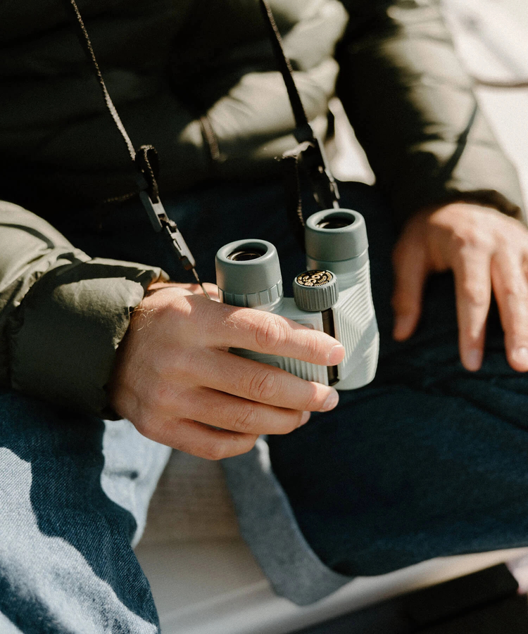 go slow caravan(ゴースローキャラバン) |Nocs Provisions/ノックス プロヴィジョンズ Standard Issue Waterproof Binoculars 8x25