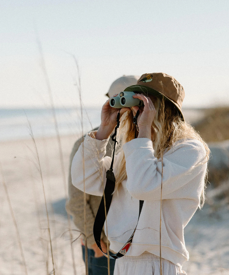 go slow caravan(ゴースローキャラバン) |Nocs Provisions/ノックス プロヴィジョンズ Standard Issue Waterproof Binoculars 8x25