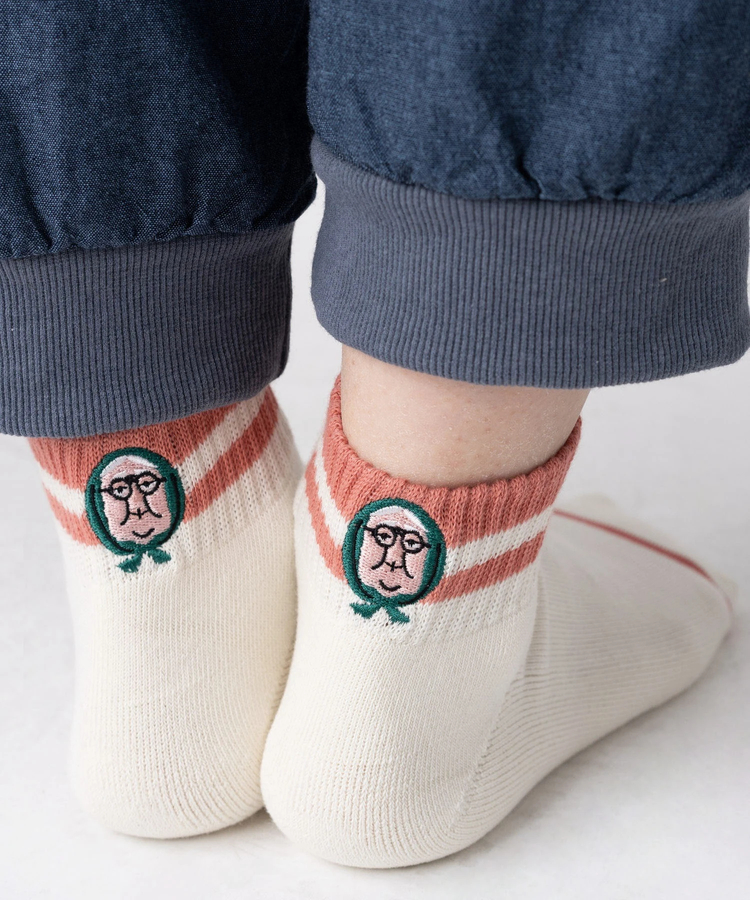 go slow caravan(ゴースローキャラバン) |gym master/ジムマスター ハッピー刺繍ショートソックス (MENS/WOMENS)