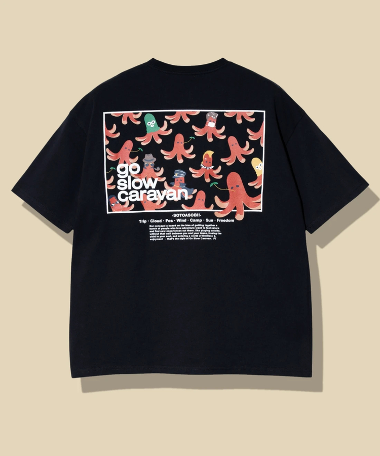 go slow caravan(ゴースローキャラバン) |USA/C スクエアLOGO バックプリント ゆったり TEE (MENS)