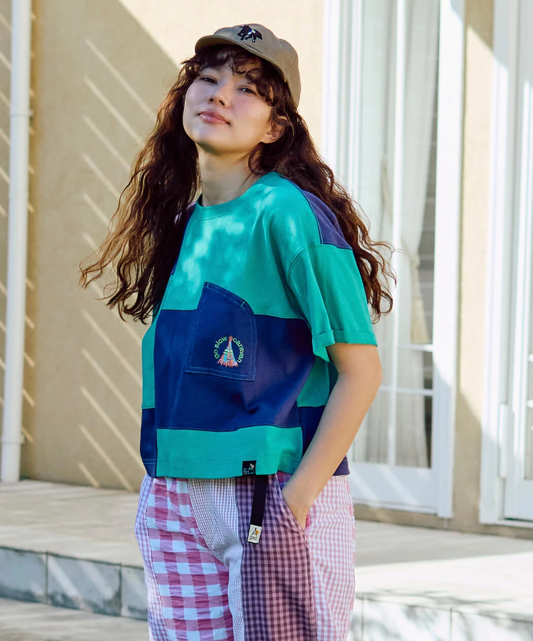 go slow caravan(ゴースローキャラバン) |USA/C切替ミドルラウンドポケTEE (WOMENS)