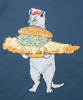 go slow caravan(ゴースローキャラバン) |【DOMDOM×GSC】びたびたバターフィッシュ猫TEE (MENS)