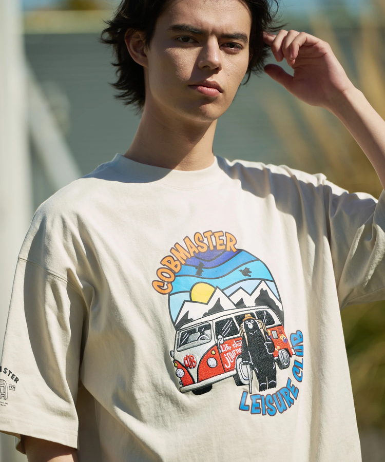 go slow caravan(ゴースローキャラバン) |COBMASTER/コブマスター 吸水速乾天竺刺繍ルーズTEE《旅するベアー》(MENS)
