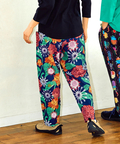 go slow caravan(ゴースローキャラバン) |ストレッチサッカー総柄プリントアンクルパンツ (MENS/WOMENS)