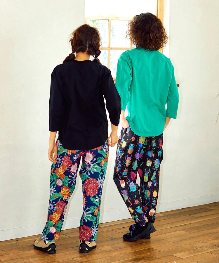 go slow caravan(ゴースローキャラバン) |ストレッチサッカー総柄プリントアンクルパンツ (MENS/WOMENS)