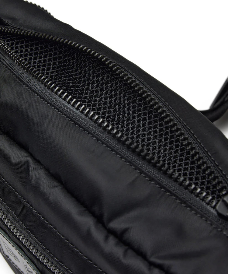 go slow caravan(ゴースローキャラバン) |NEW ERA/ニューエラ Explorer Waist Bag 3L