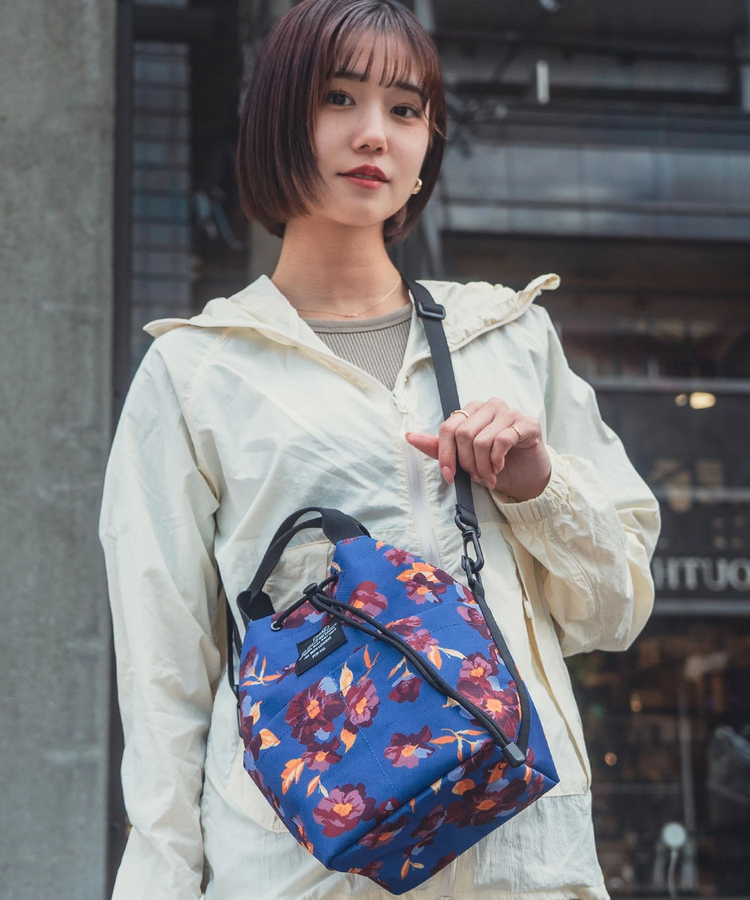 go slow caravan(ゴースローキャラバン) |KiU/キウ 600D POCKETFUL MINI BAG