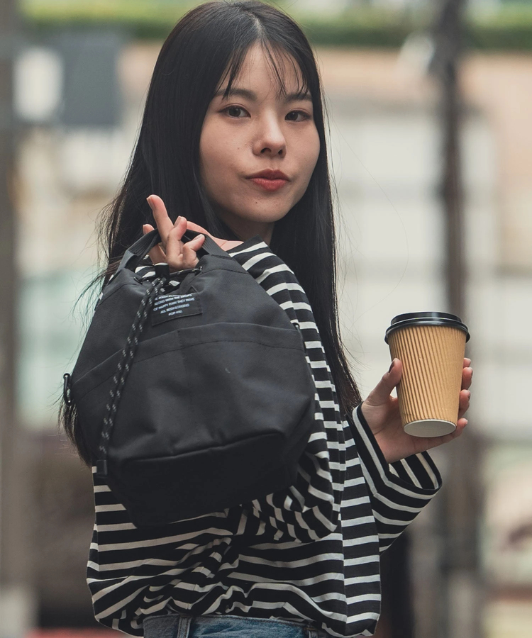 go slow caravan(ゴースローキャラバン) |KiU/キウ 600D POCKETFUL MINI BAG