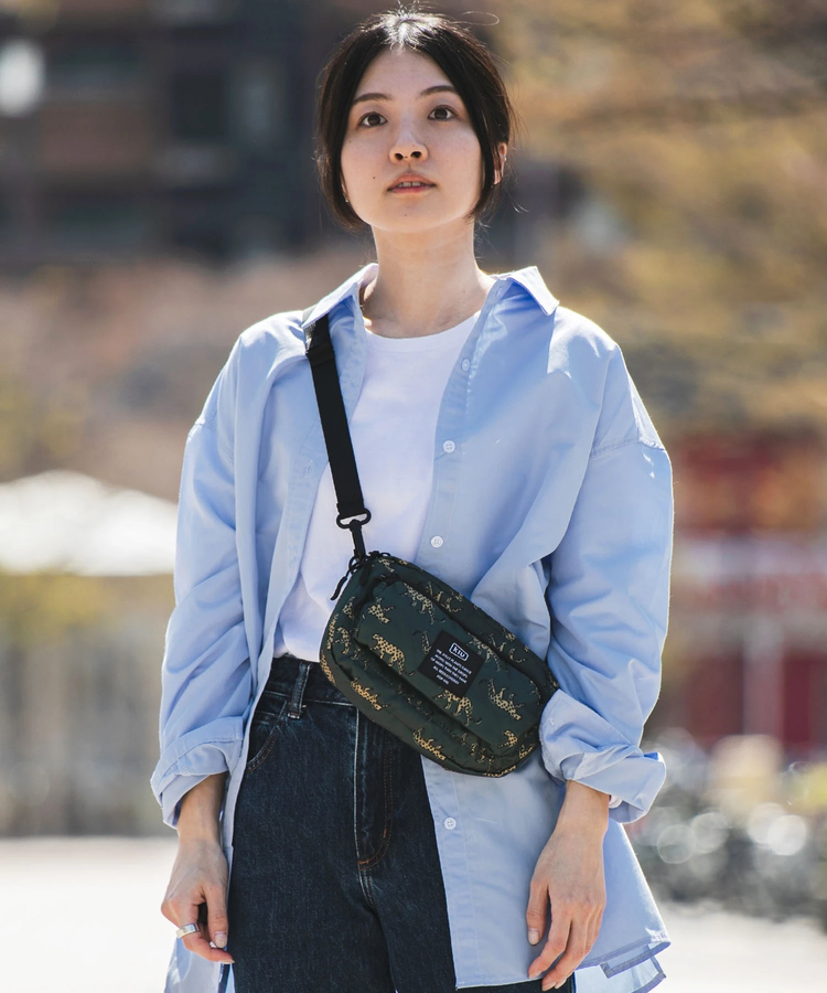 go slow caravan(ゴースローキャラバン) |KiU/キウ 300D FRONT POCKET MINI SHOULDER BAG