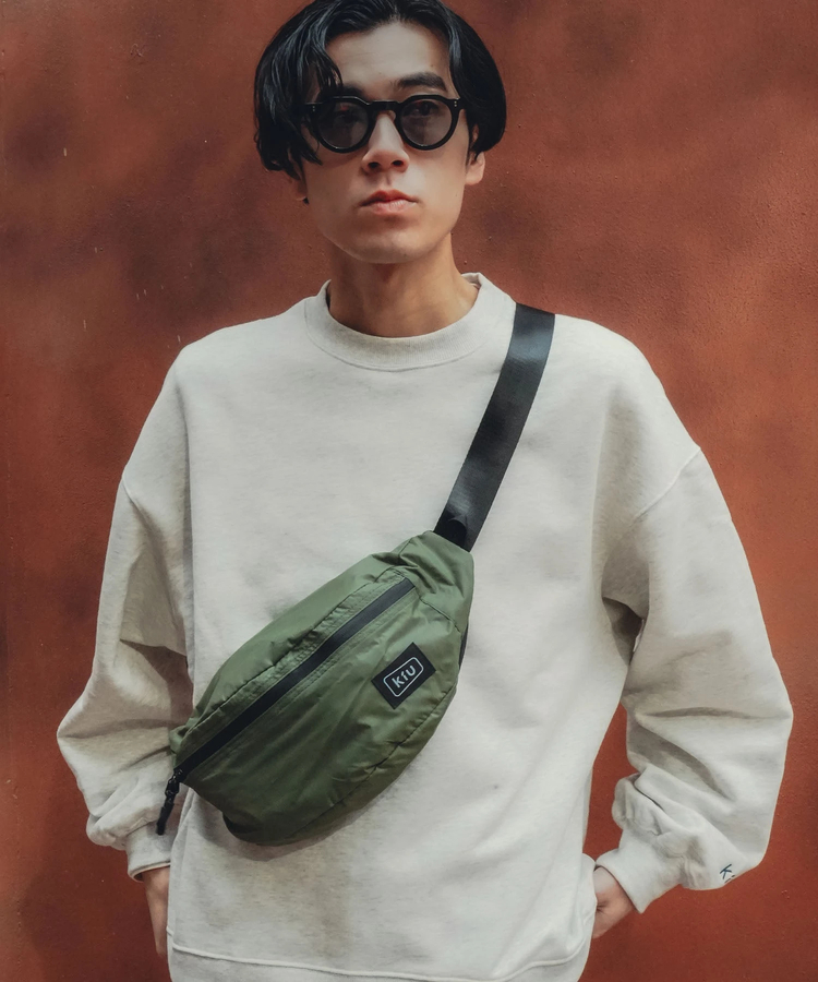 go slow caravan(ゴースローキャラバン) |KiU/キウ WATERPROOF BODY BAG