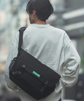 go slow caravan(ゴースローキャラバン) |KiU/キウ PC GADGET SHOULDER BAG