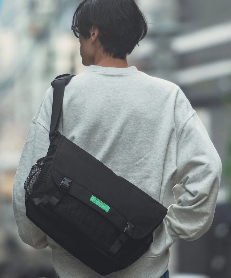 go slow caravan(ゴースローキャラバン) |KiU/キウ PC GADGET SHOULDER BAG