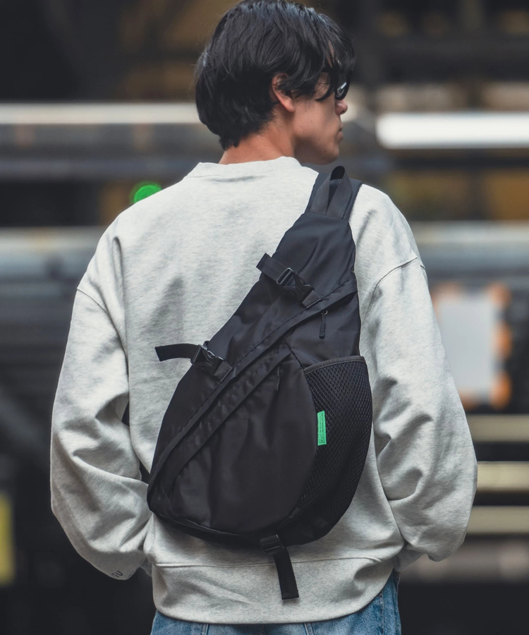 go slow caravan(ゴースローキャラバン) |KiU/キウ ONE SHOULDER BAG