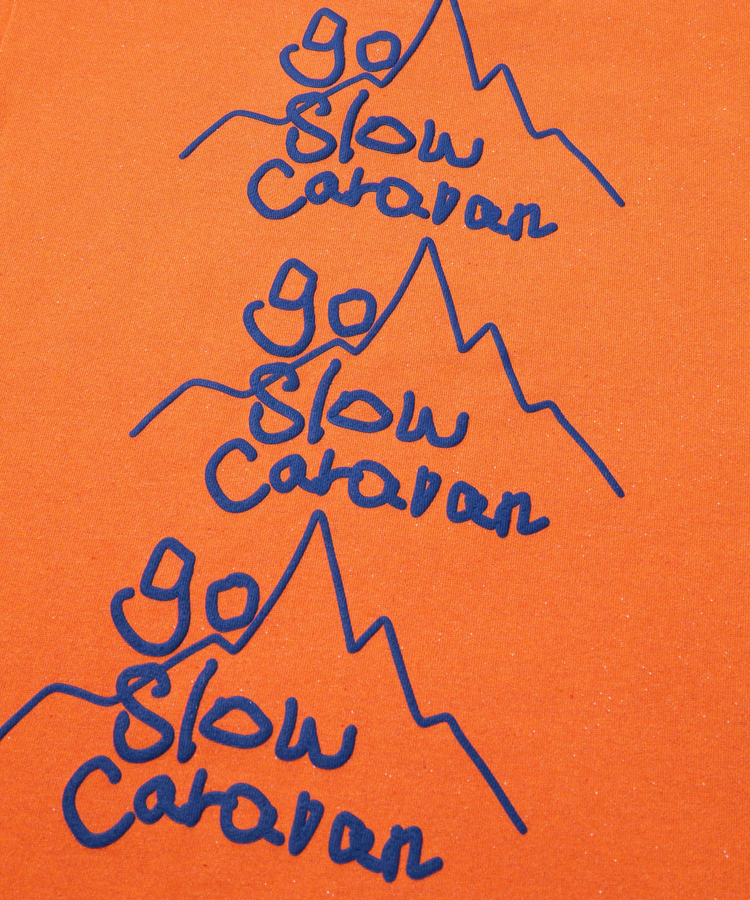 go slow caravan(ゴースローキャラバン) |eco lead 裏起毛 GSC LOGO ラウンドクルーネック (MENS)