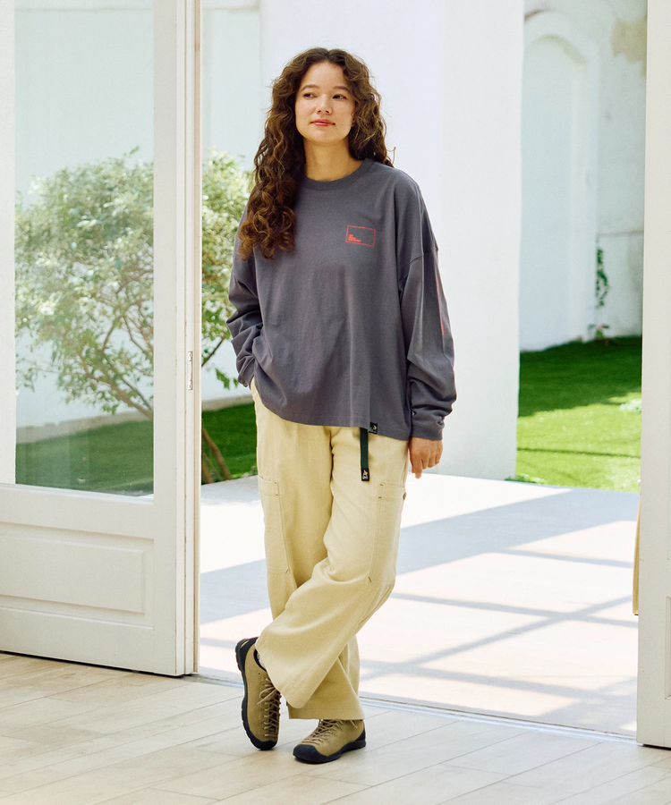 go slow caravan(ゴースローキャラバン) |USA/CスクエアLOGOバックプリントミドルTEE (WOMENS)