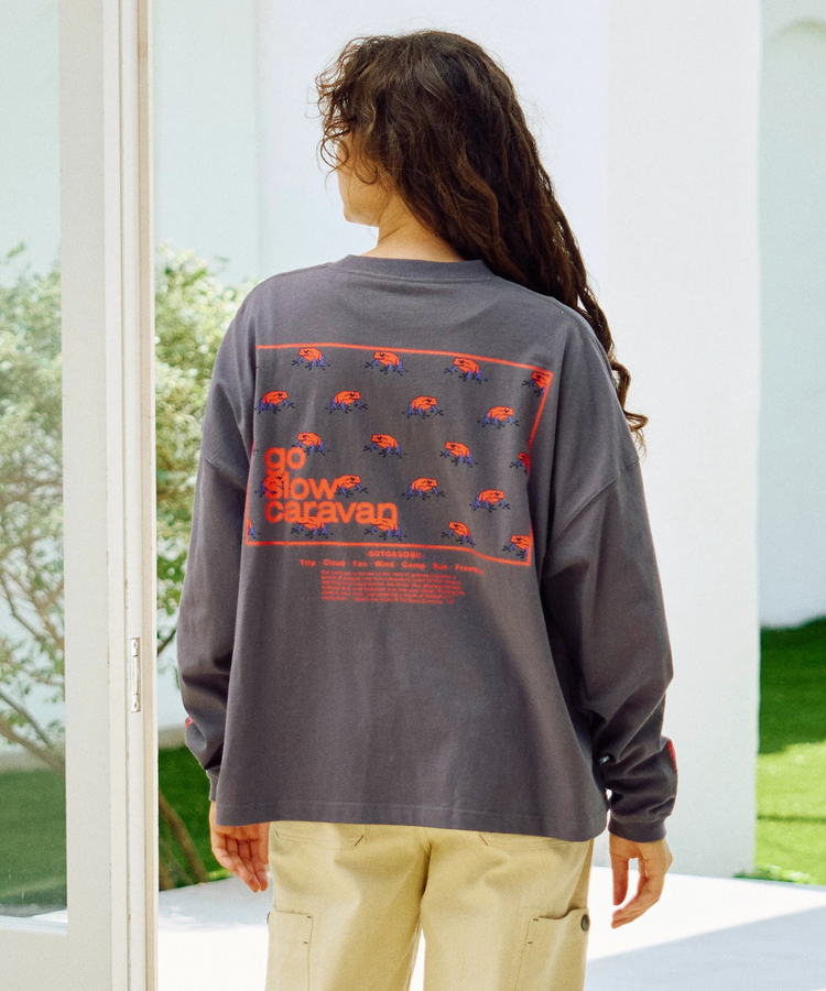 go slow caravan(ゴースローキャラバン) |USA/CスクエアLOGOバックプリントミドルTEE (WOMENS)
