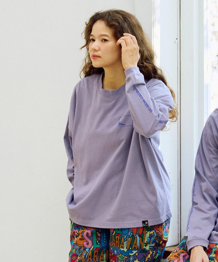 go slow caravan(ゴースローキャラバン) |USA/CスクエアLOGOバックプリントミドルTEE (WOMENS)