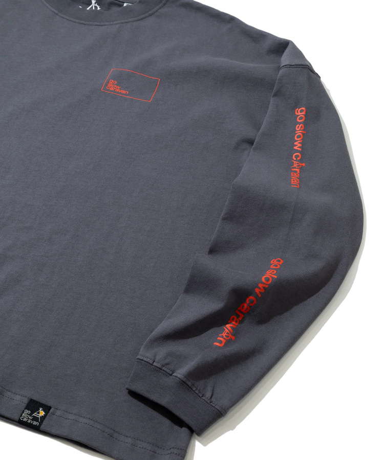 go slow caravan(ゴースローキャラバン) |USA/CスクエアLOGOバックプリントミドルTEE (WOMENS)