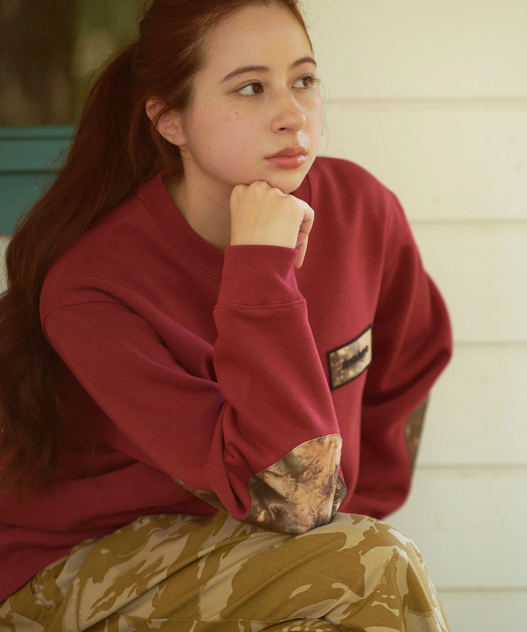 go slow caravan(ゴースローキャラバン) |devadurga/デヴァドゥルガ LOGO PATCH SWEAT (MENS)