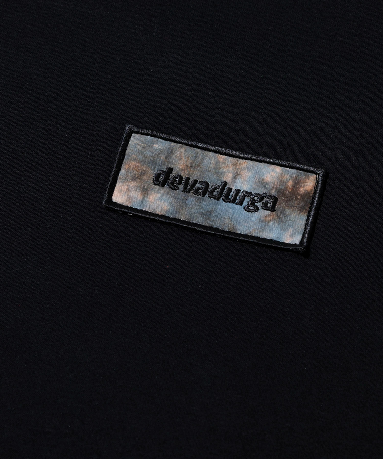 go slow caravan(ゴースローキャラバン) |devadurga/デヴァドゥルガ LOGO PATCH SWEAT (MENS)