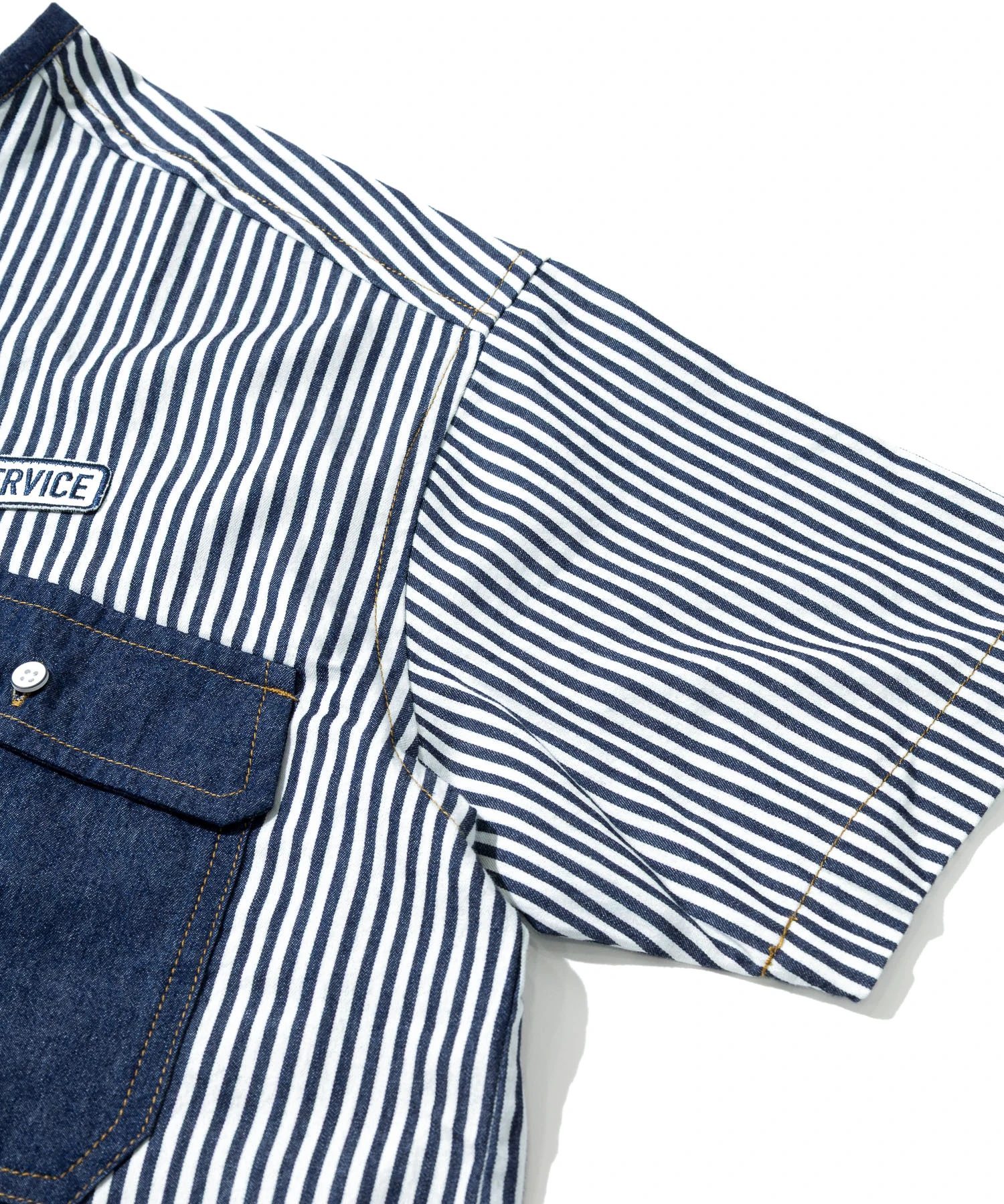 XLARGE ストライプ 半袖Ｔシャツ 定番デザイン デニムにぴったり セール】【XLARGE】エクストララージ STRIPED S/S TEE 胸元刺繍