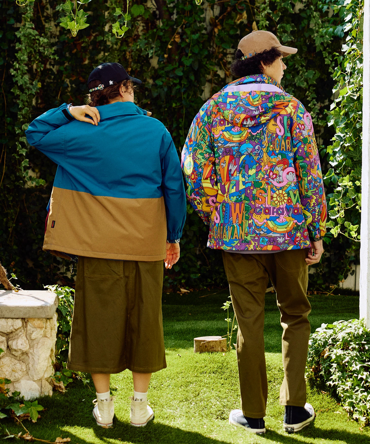 go slow caravan(ゴースローキャラバン) |2レイヤークレイジー/総柄プリントフードインスタンドブルゾン (MENS/WOMENS)