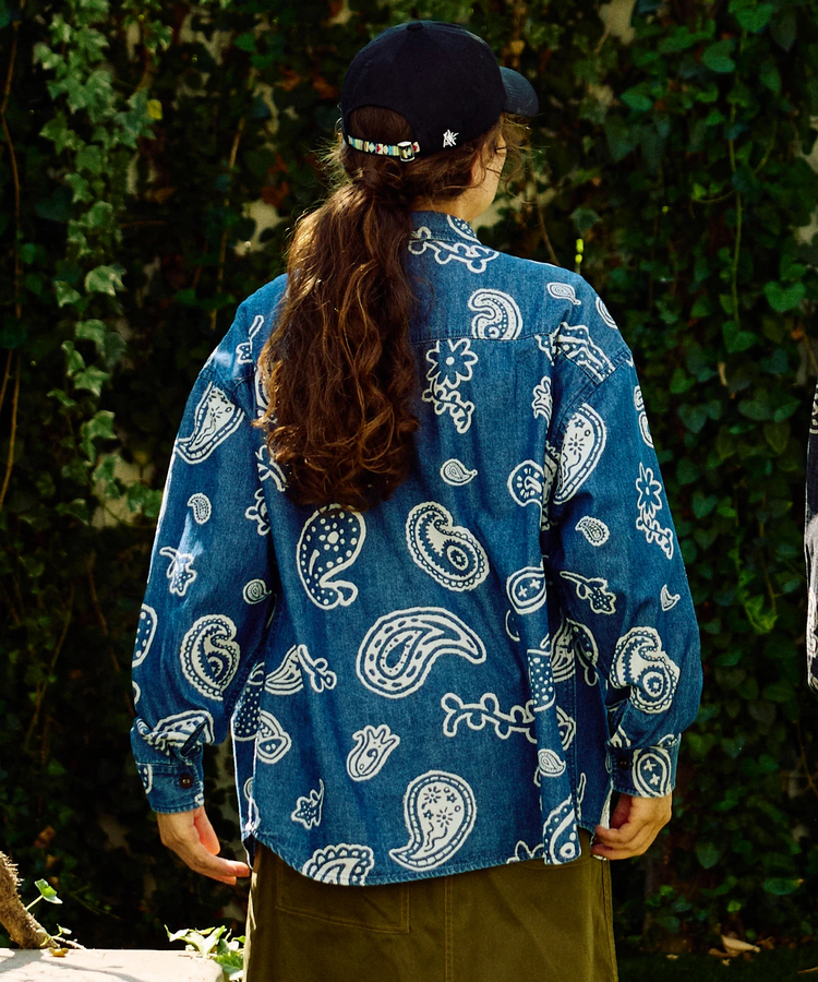 go slow caravan(ゴースローキャラバン) |デニム総柄抜染ペイズリーR/Gシャツ (MENS/WOMENS)