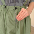 go slow caravan(ゴースローキャラバン) |mililopiulu/ミリロピュール サスペンダーリラックスパラシュートパンツ (WOMENS)