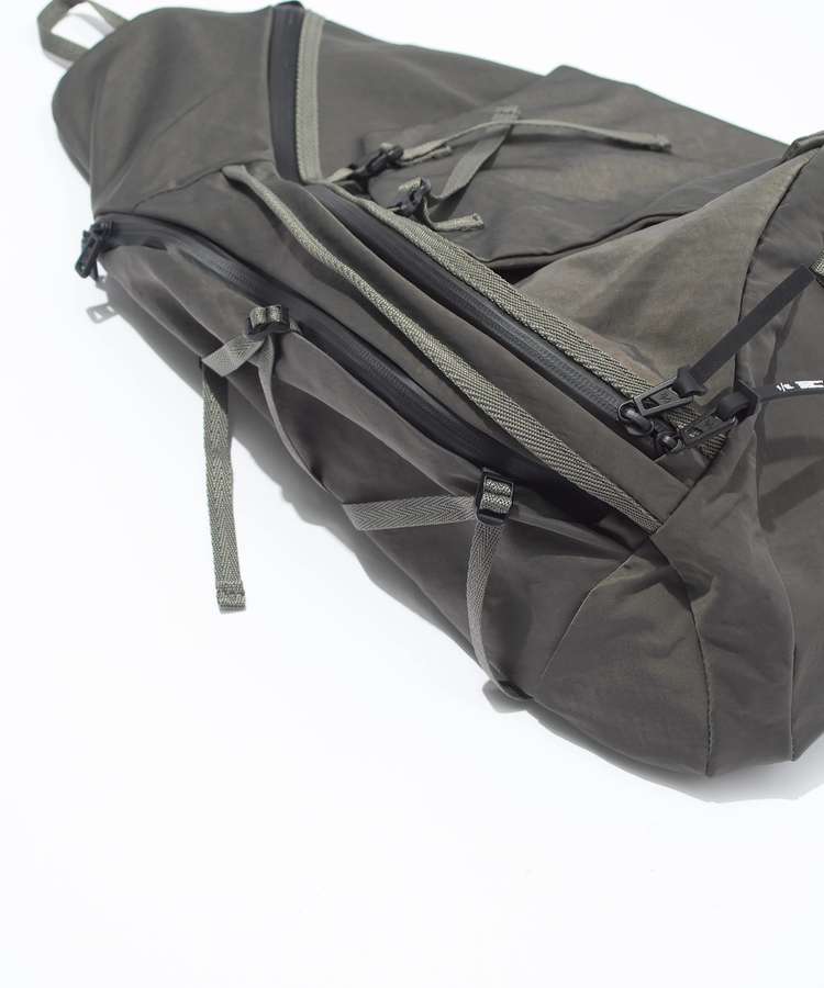 go slow caravan(ゴースローキャラバン) |F/CE./エフシーイー TEXTURED TWILL 3 POINTS SLINGER BAG 24L