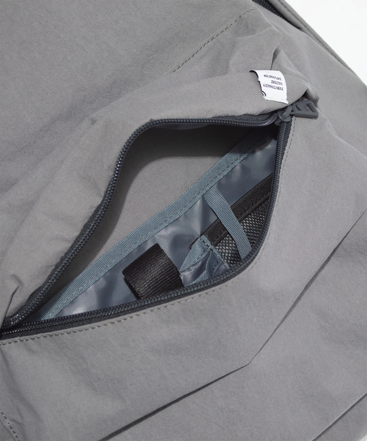 go slow caravan(ゴースローキャラバン) |F/CE./エフシーイー KONBU NYLON DAY PACK 22L