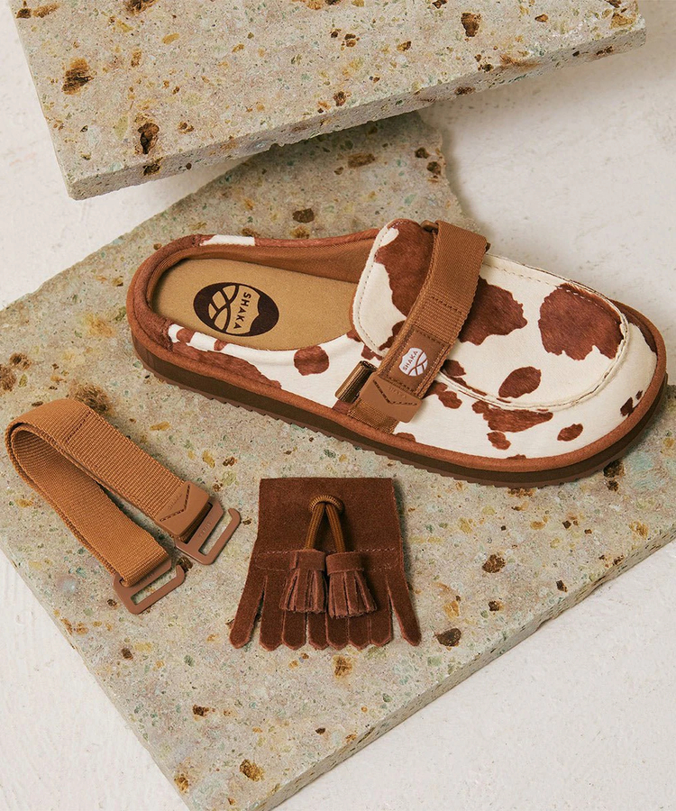go slow caravan(ゴースローキャラバン) |SHAKA/シャカ MOC MULE TASSEL COWHAIR (WOMENS)