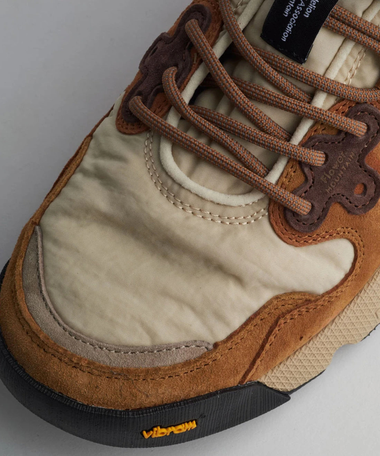 go slow caravan(ゴースローキャラバン) |FLOWER MOUNTAIN × NANGA フラワーマウンテン YAMANO3 (MENS/WOMENS)